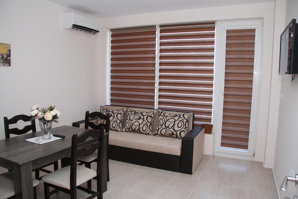 Capuccino Guest Apartments - Free Parking And Wi-Fi Slantschew brjag Exterior foto