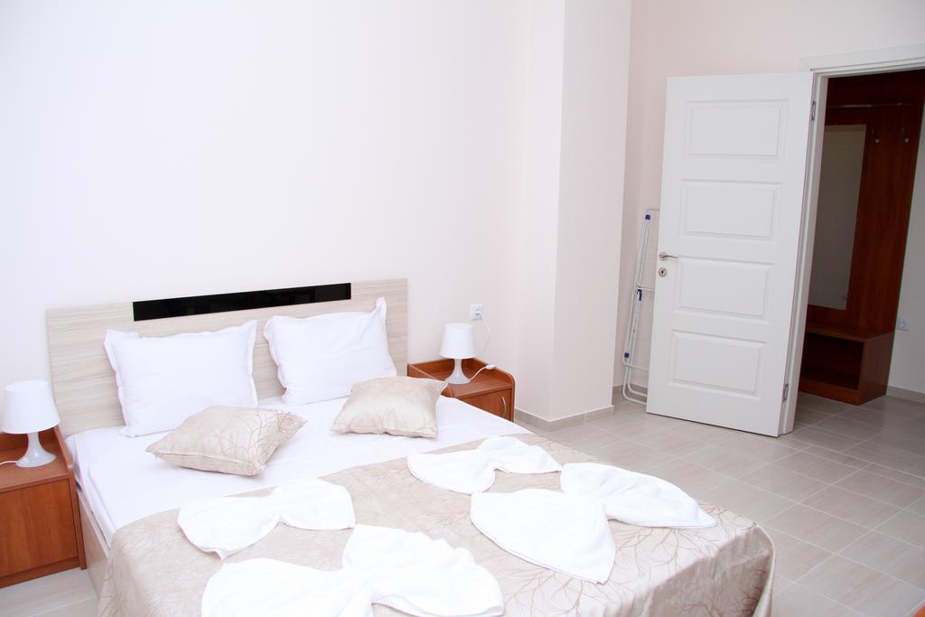 Capuccino Guest Apartments - Free Parking And Wi-Fi Slantschew brjag Exterior foto