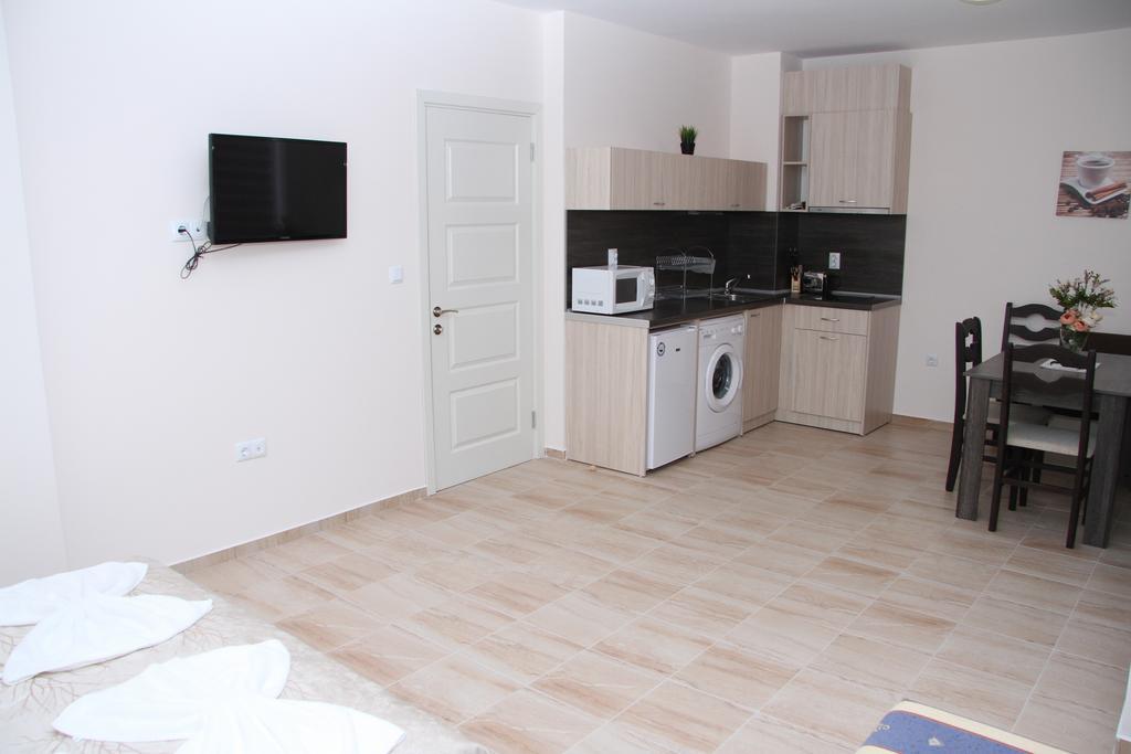 Capuccino Guest Apartments - Free Parking And Wi-Fi Slantschew brjag Exterior foto